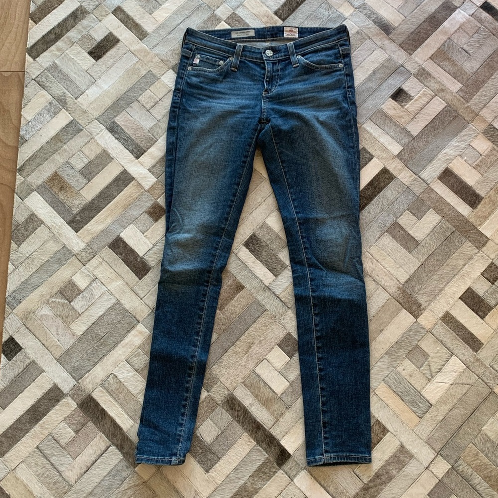AG Jeans - the legging ankle (super skinny ankle) jeans in size 25R